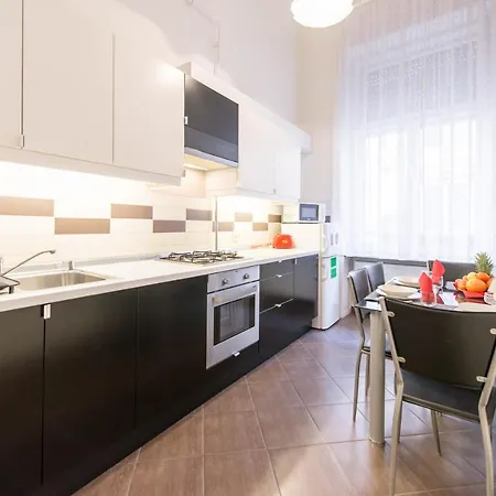 Apartment Center